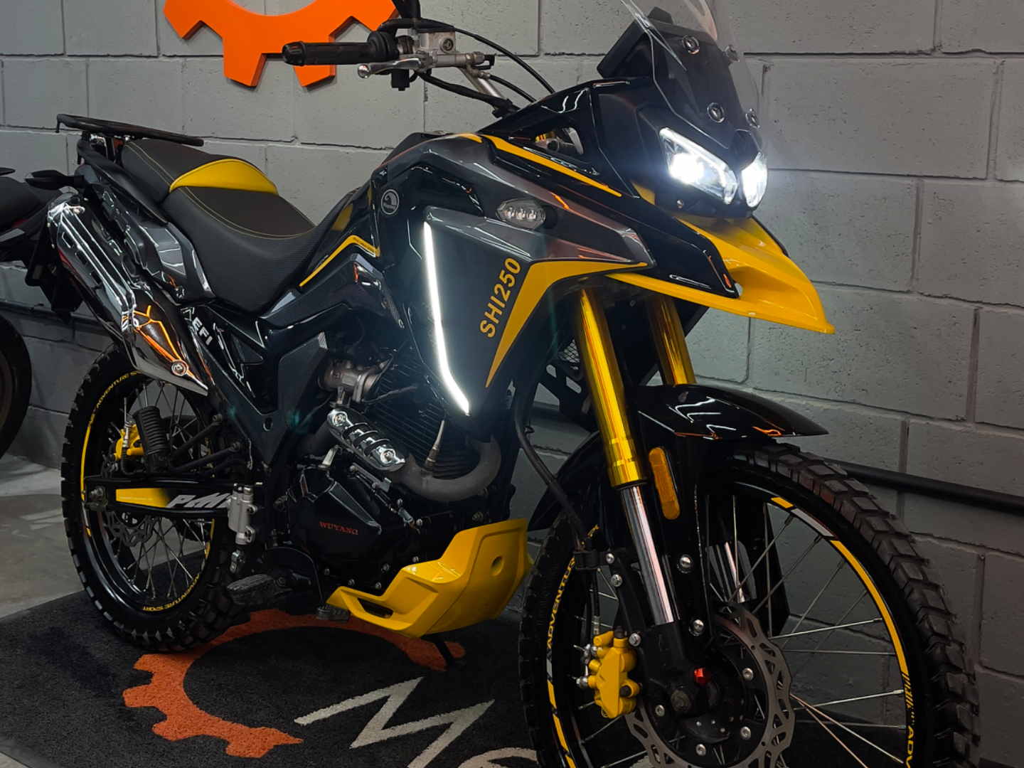 Shineray SHI250 2025 PRETA - foto 2