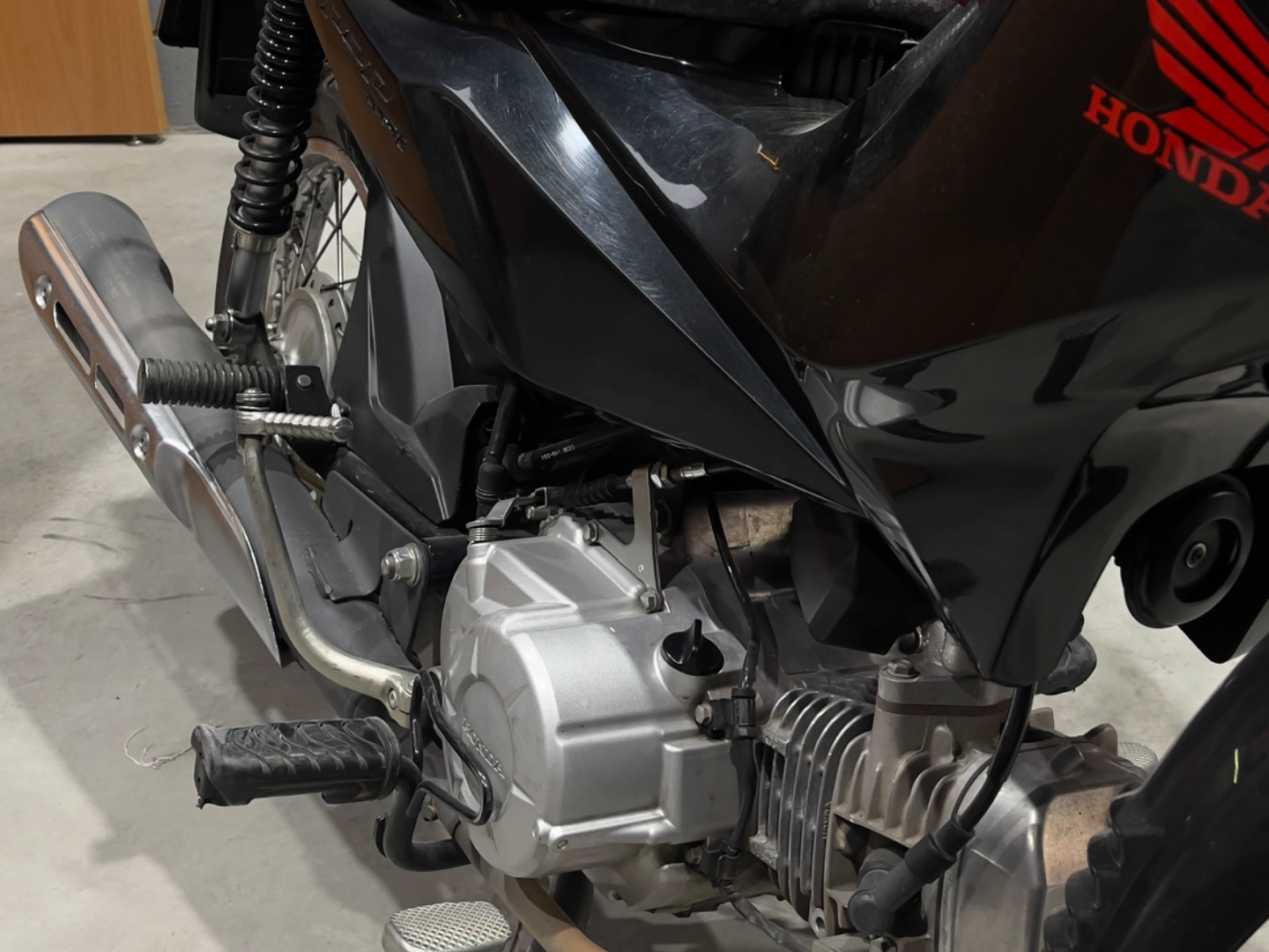 Honda Pop 110 2024 PRETA - foto 4