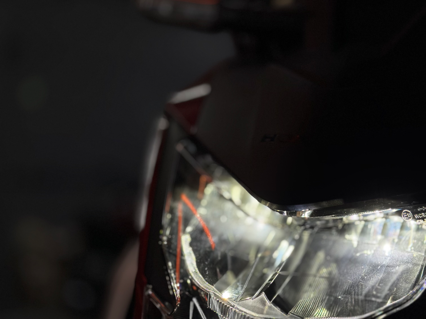 Honda CB Twister 300 2026 VERMELHA - foto 8