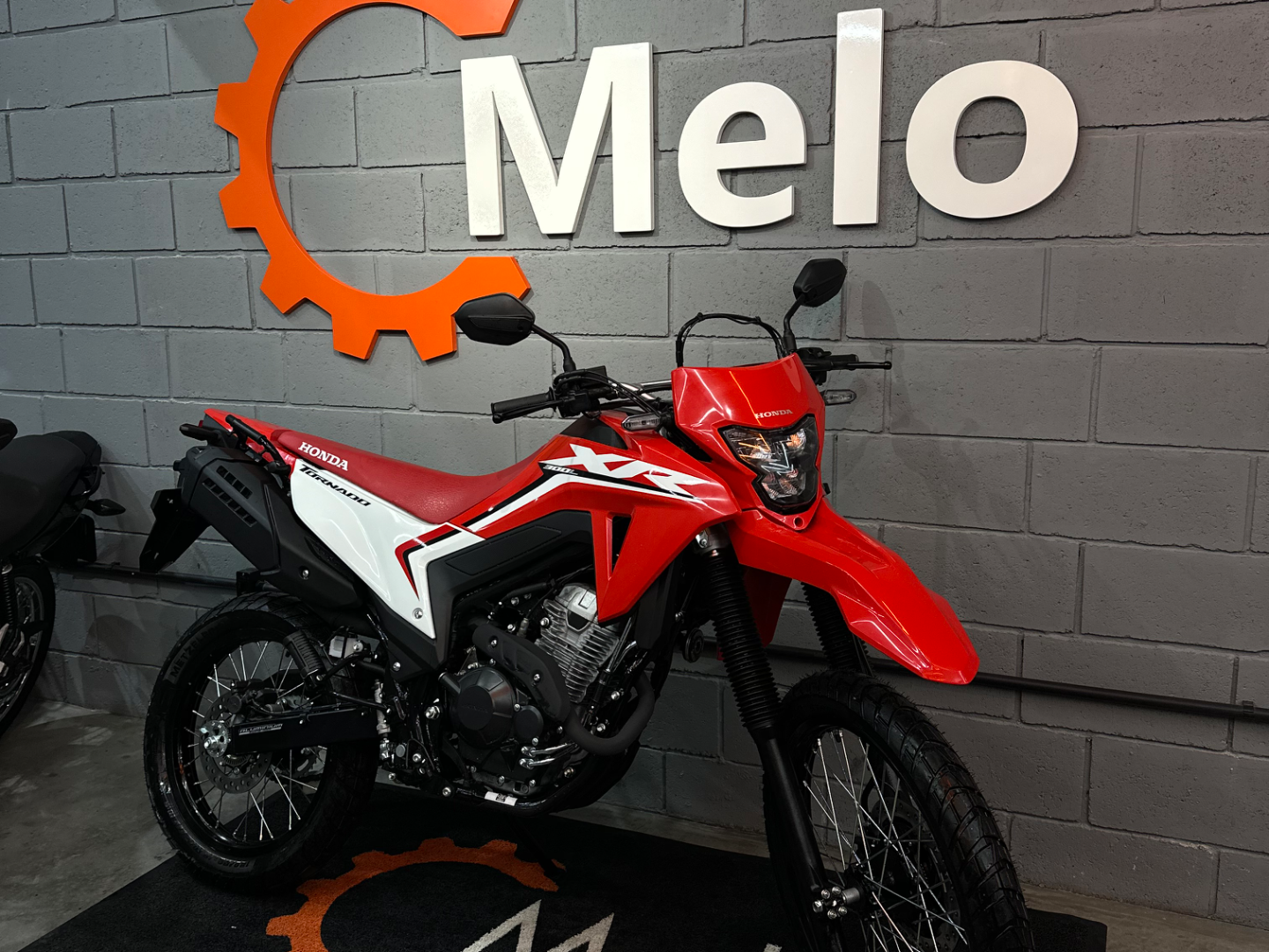 Honda XR 300L Tornado 2026 VERMELHA - foto 4