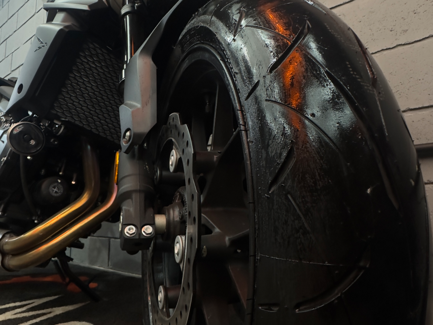 Honda Hornet 750 2026 PRETA - foto 3