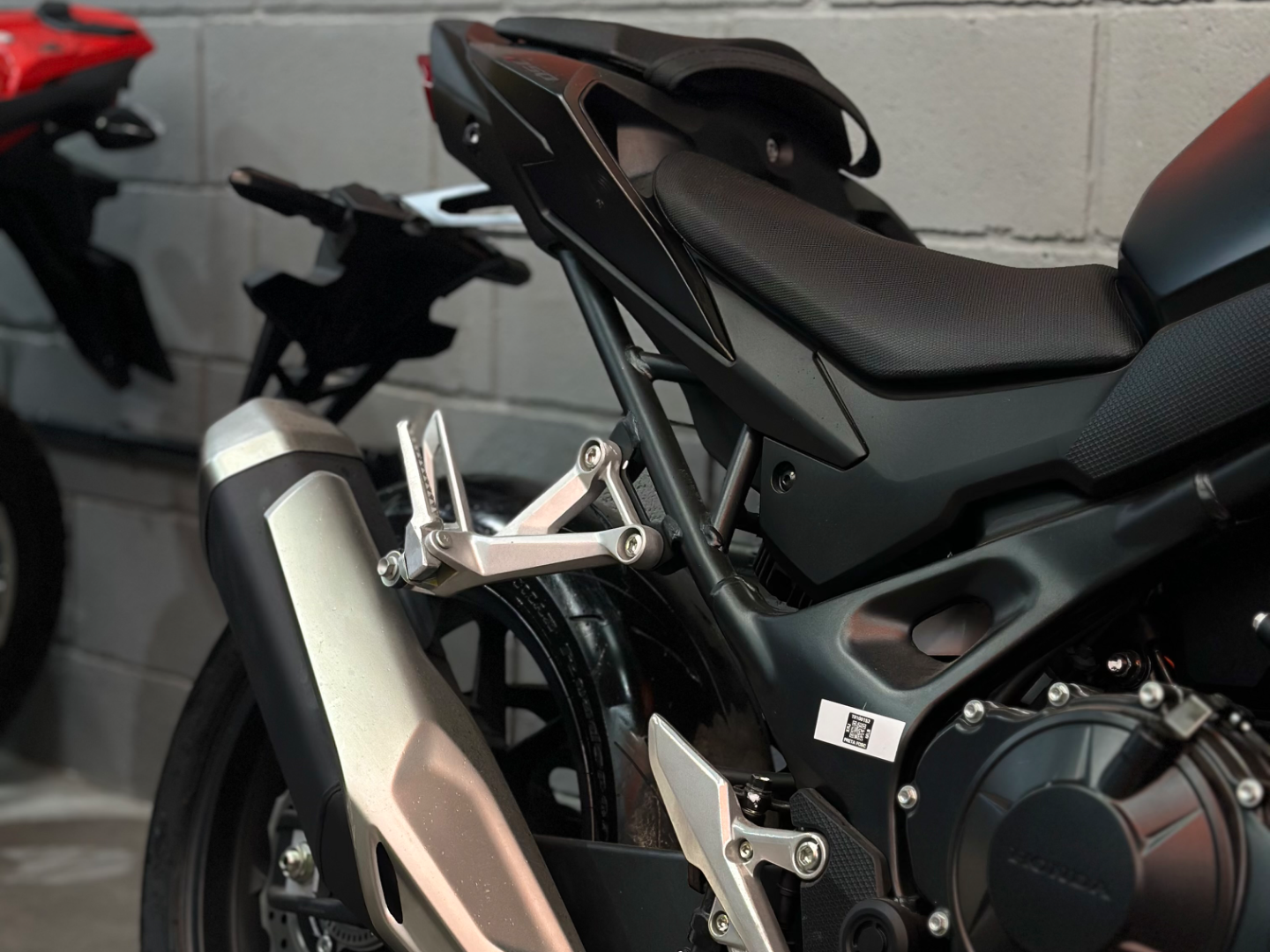 Honda Hornet 750 2026 PRETA - foto 5