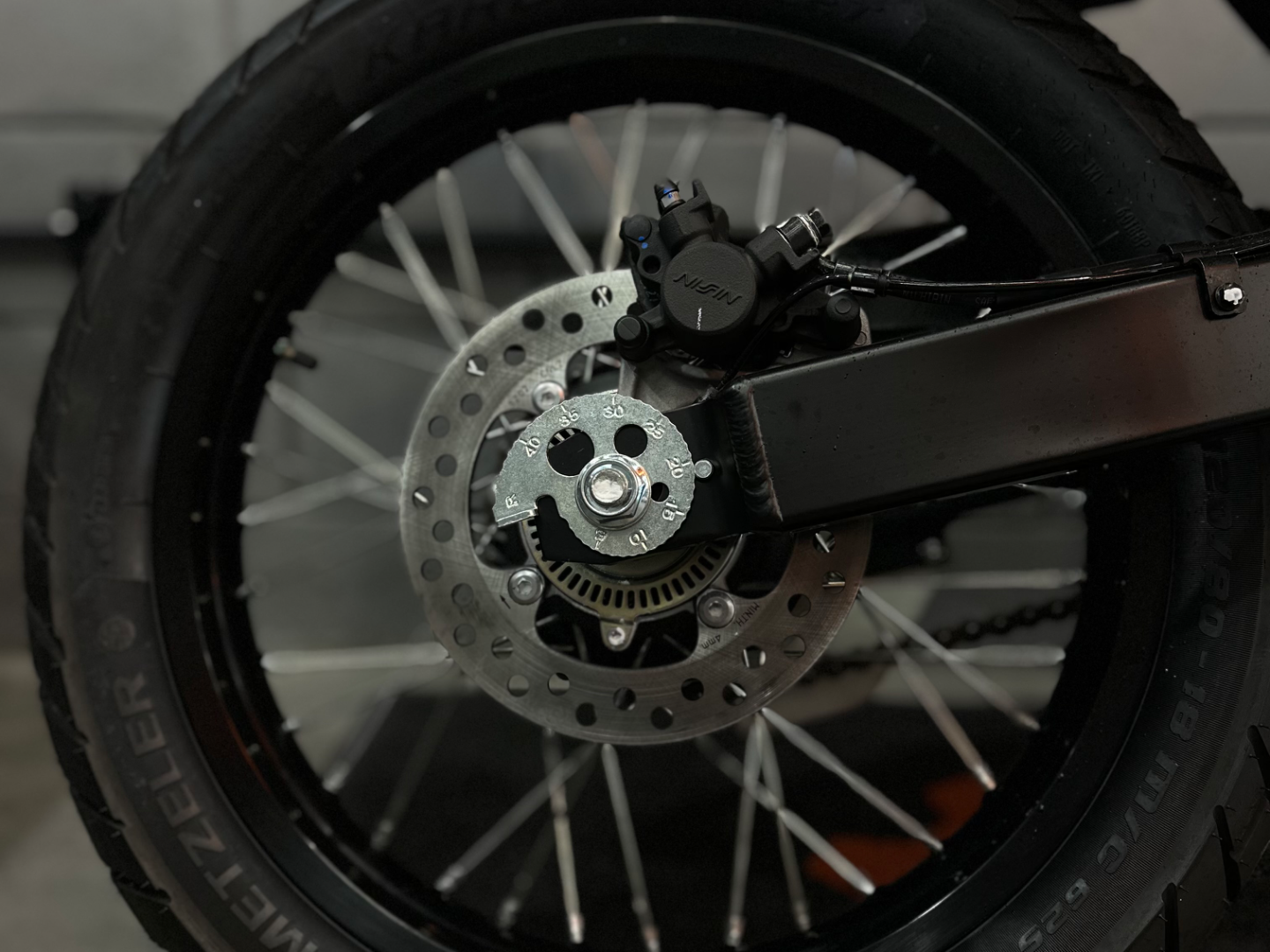 Sahara 300 Adventure 2026 bege - foto 6