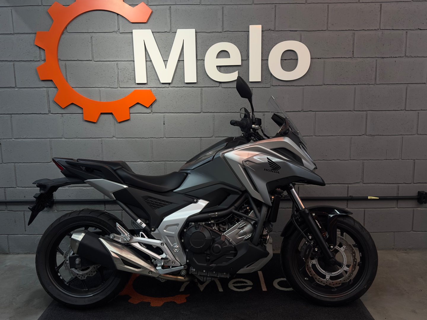 NC750X 2025 PRATA