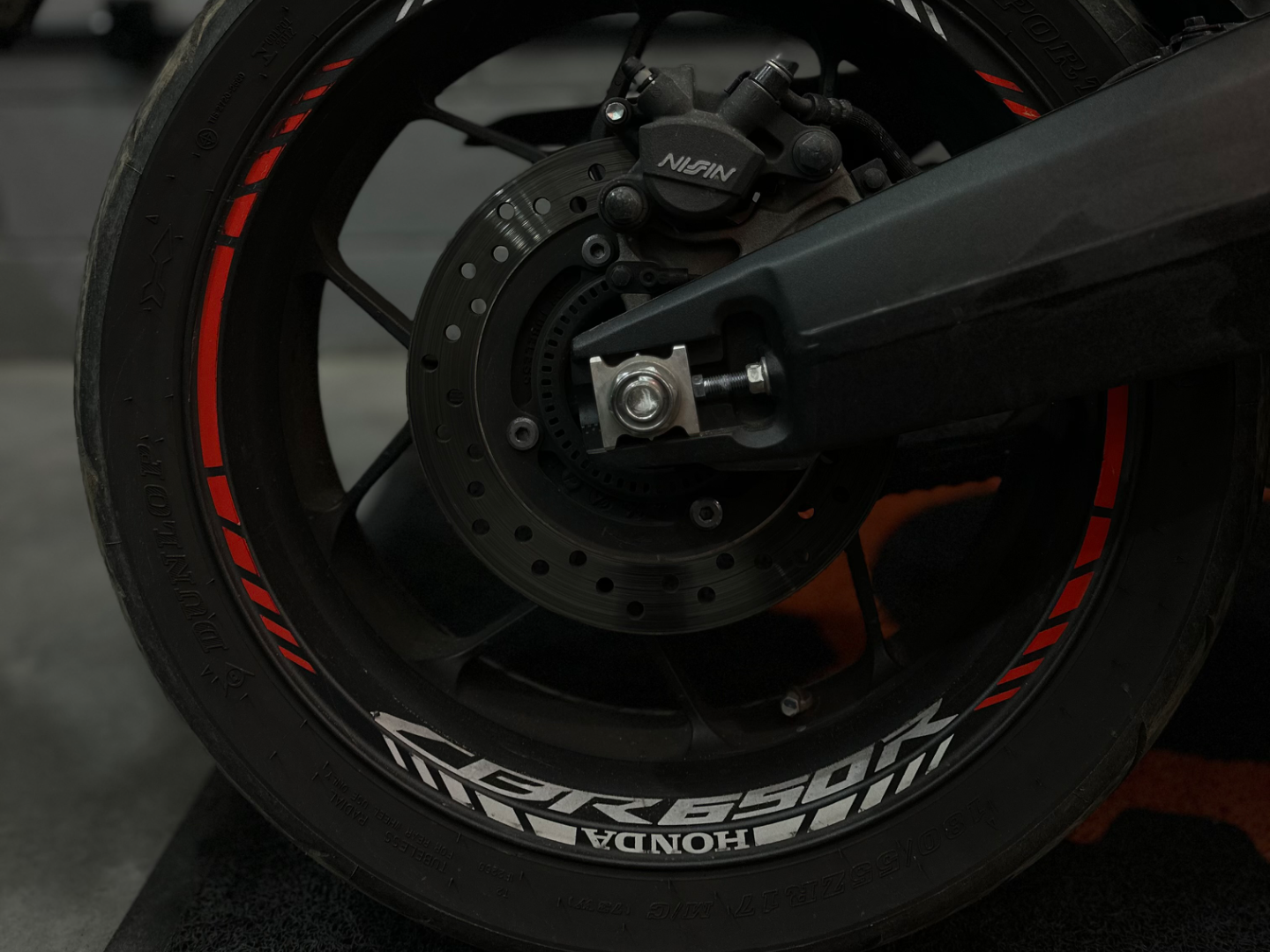 CBR 650R 2024 BRANCA - foto 6