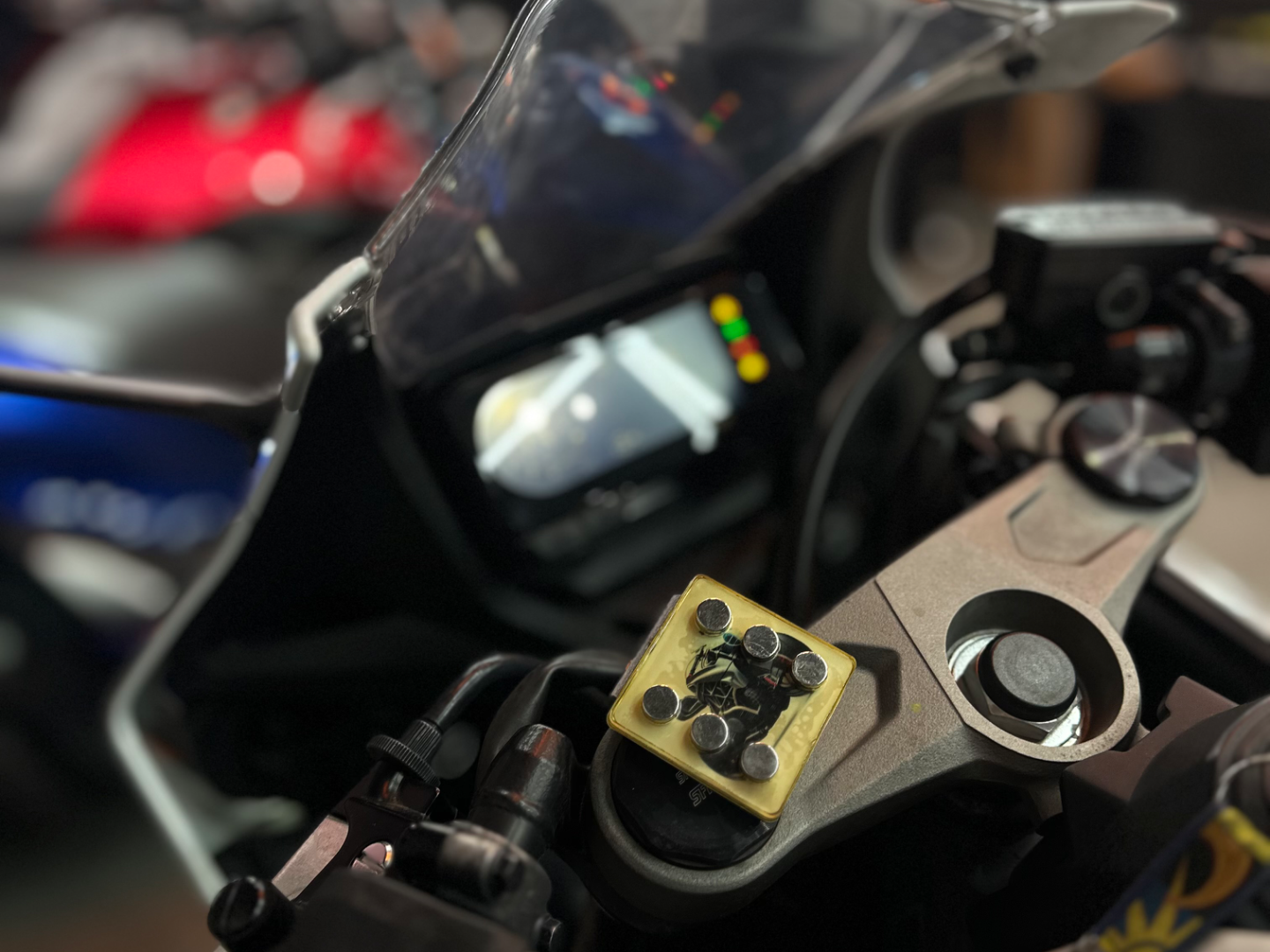 CBR 650R 2024 BRANCA - foto 8