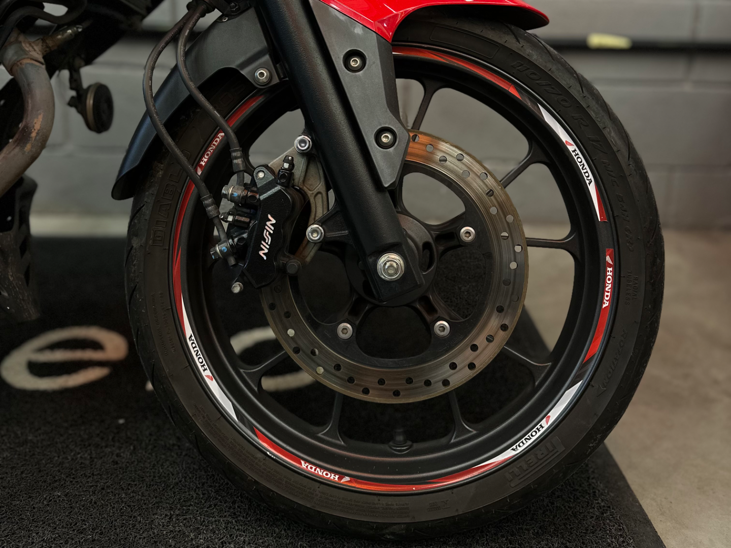 CB300  TWISTER 2024 VERMELHA - foto 5
