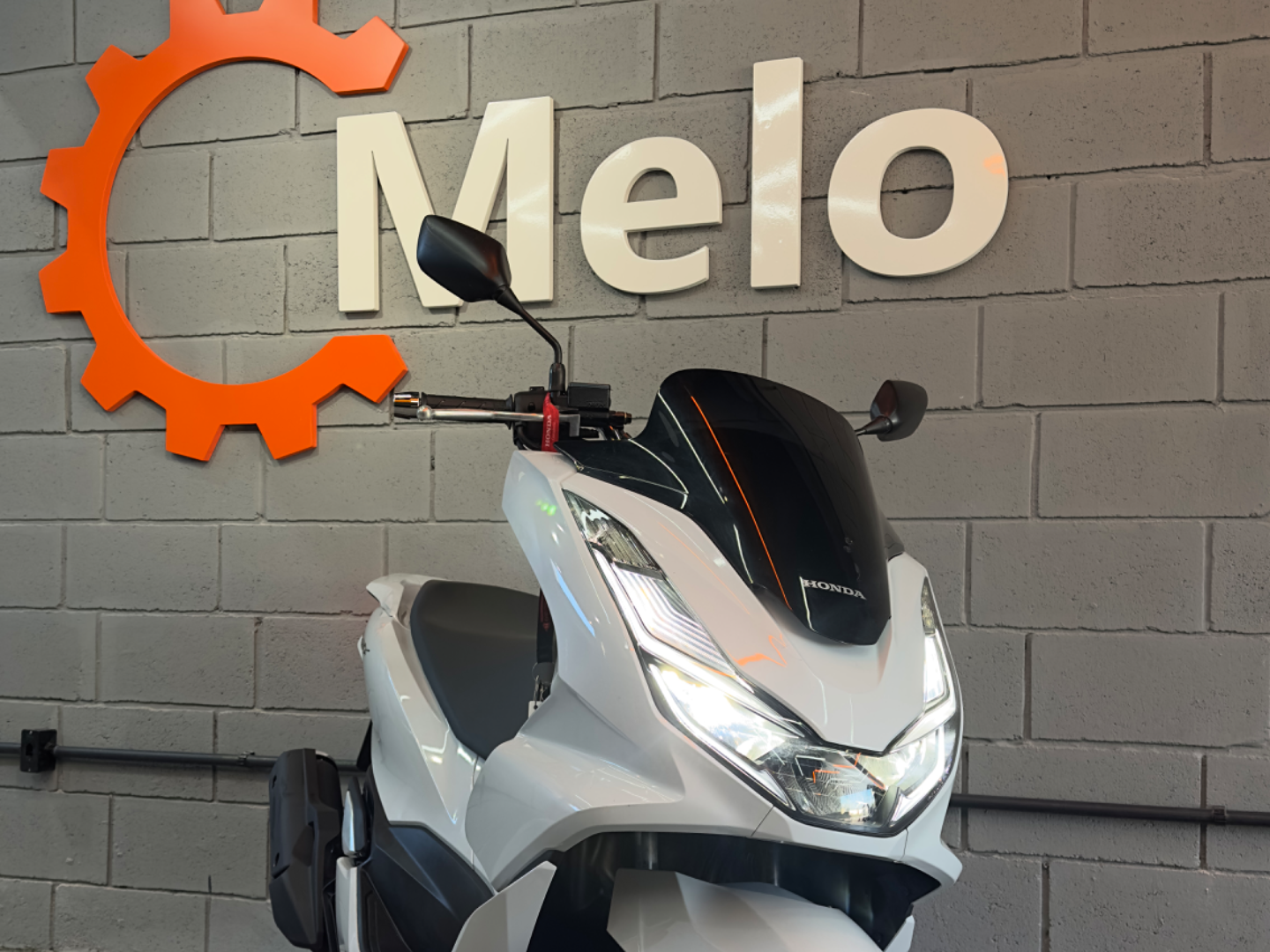 Honda PCX 160 2025 BRANCA - foto 3