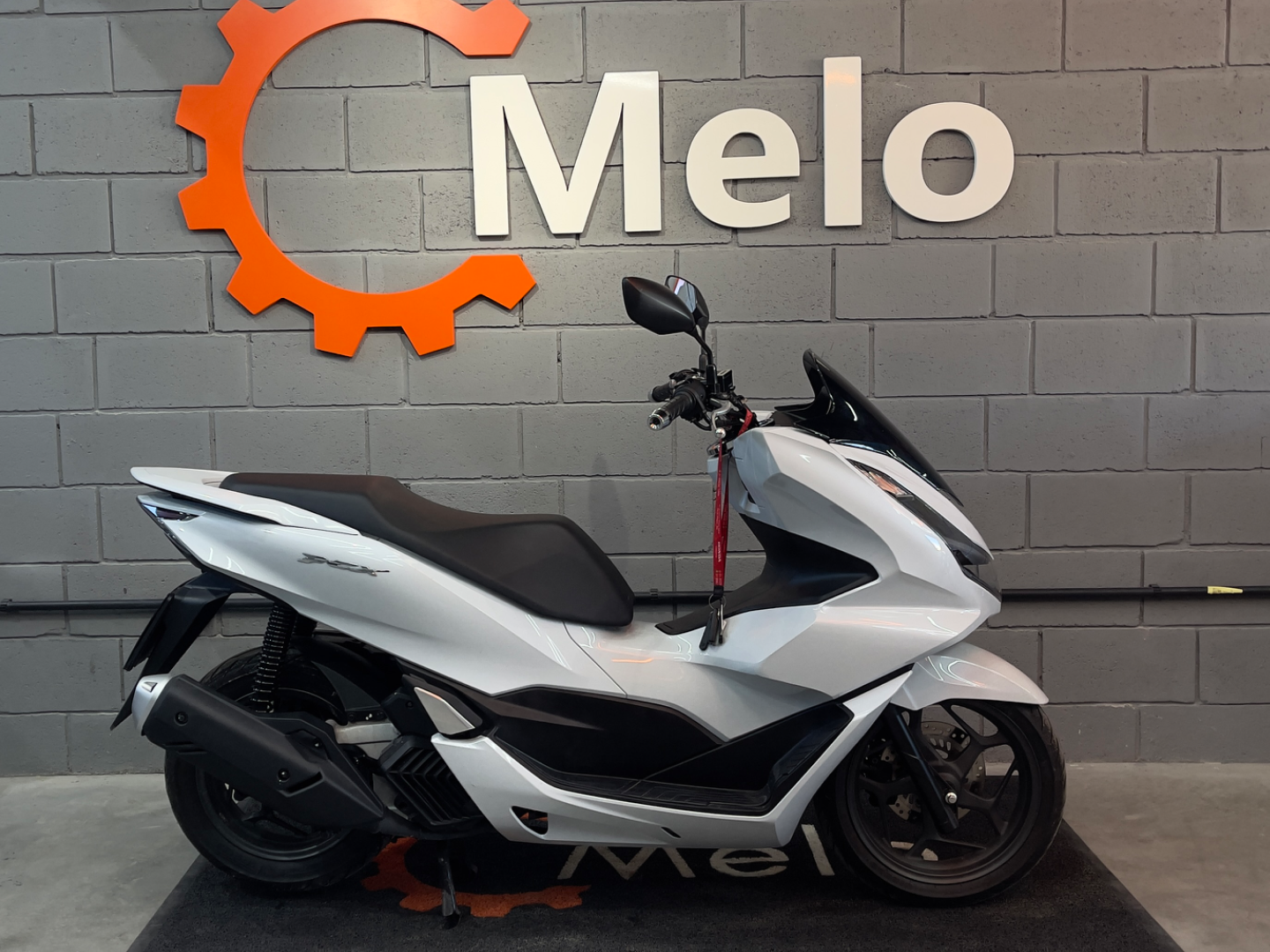 Honda PCX 160 2025 BRANCA