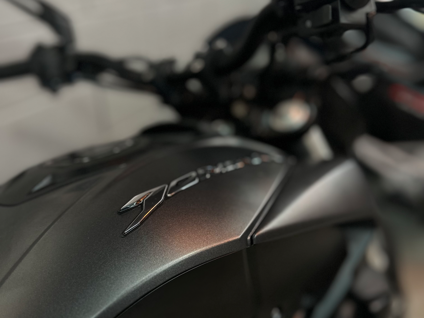 Bajaj Dominar 400 2025 PRETA - foto 3