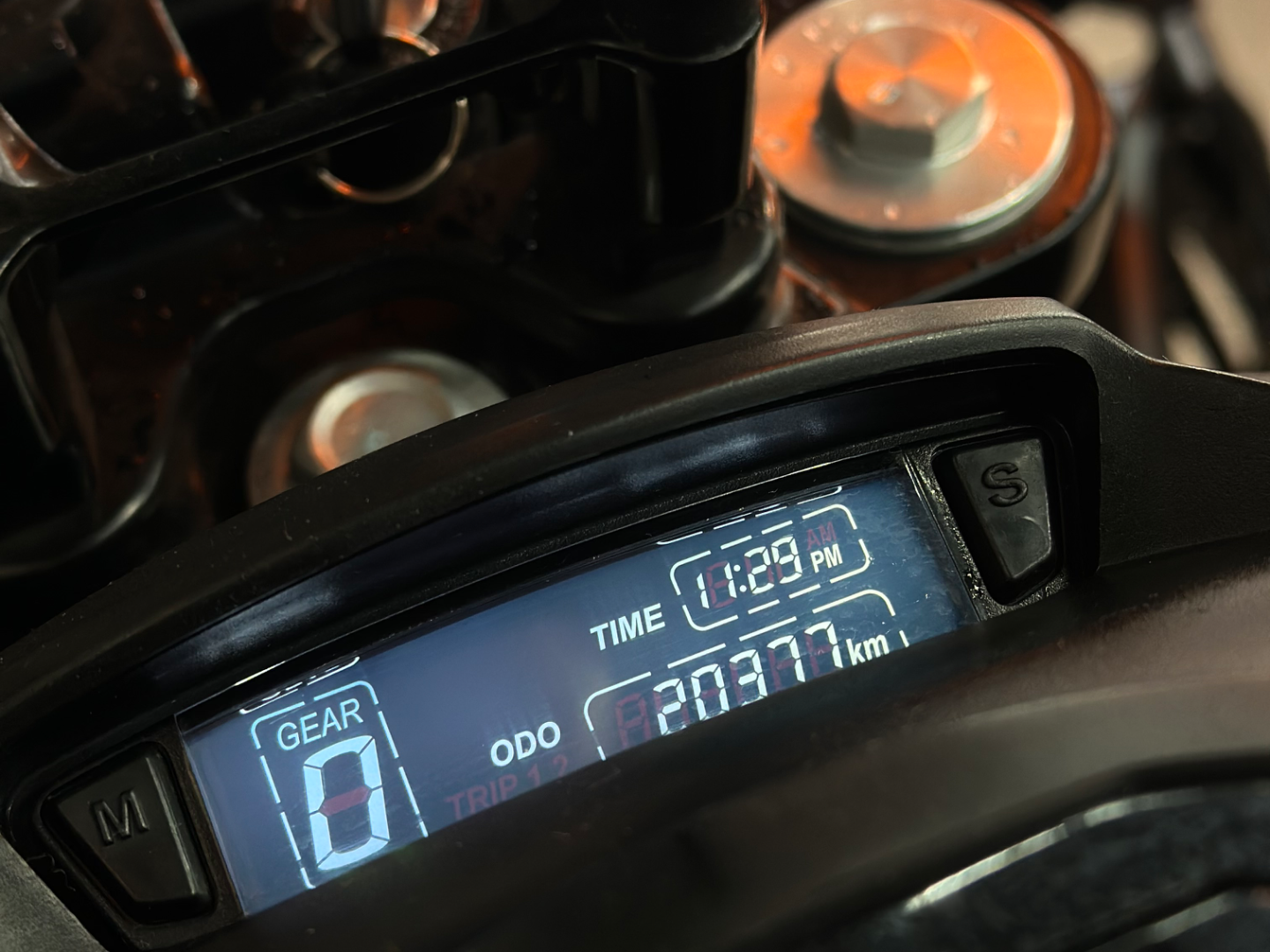 Bajaj Dominar 400 2025 PRETA - foto 7